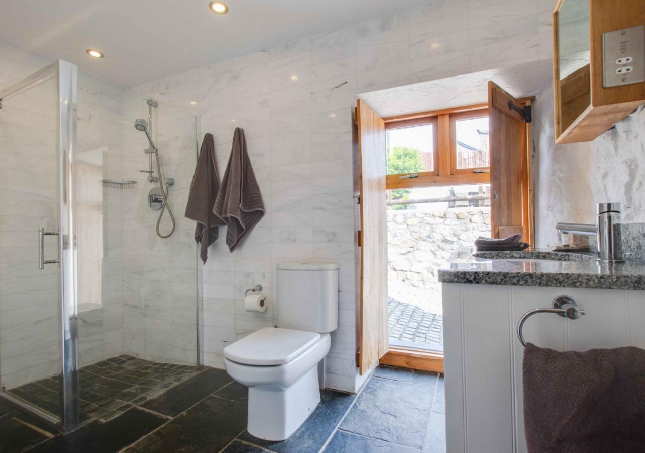 Slade Barn Villa Oxwich Esterno foto